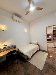Landridge Condo (D5), Condominium #567511711